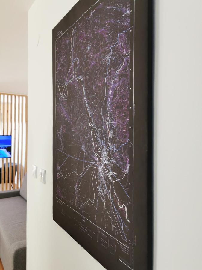 Lux Family Apartment Vidanovic Пирот Екстериор снимка